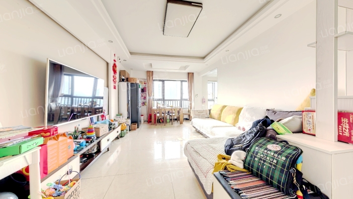 八号公寓二手房实景图