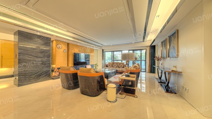 伊泰天骄二手房实景图