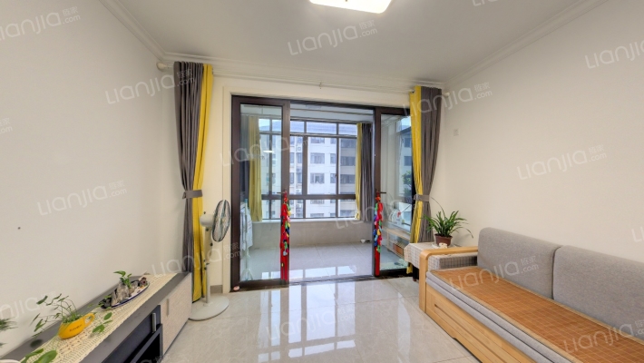 国贸春天二手房实景图