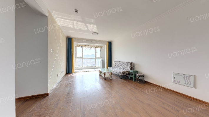 海达如意金岸二期东区二手房实景图