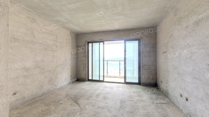 裕田奥莱小镇二手房实景图