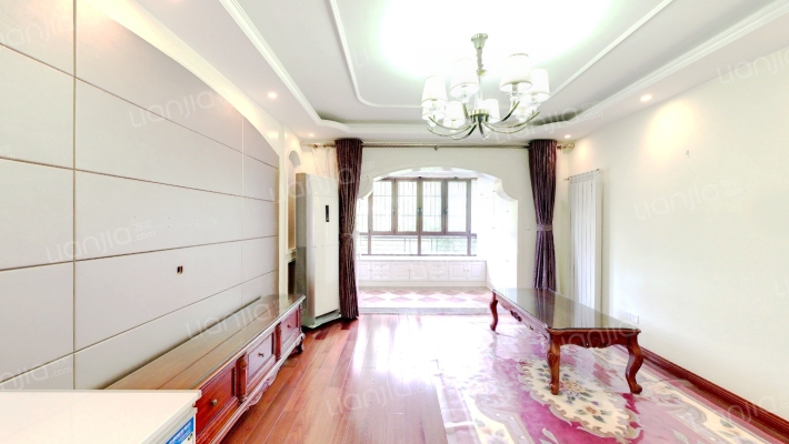 银河湾卓苑二手房实景图