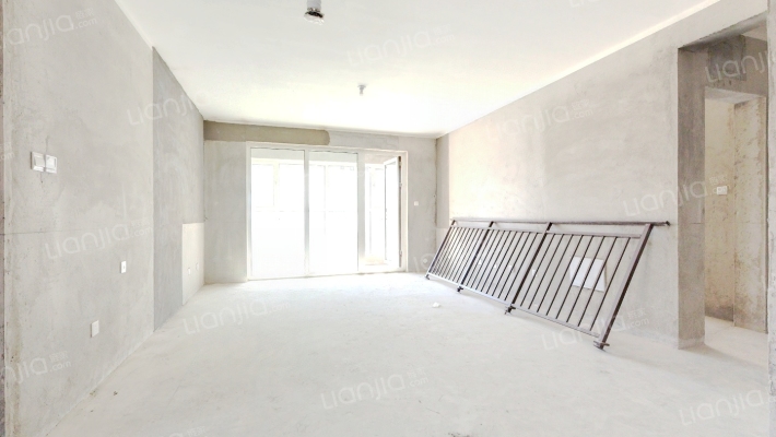 上河城二手房实景图