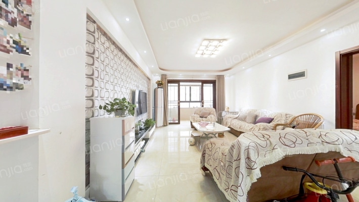 馨园明珠二手房实景图