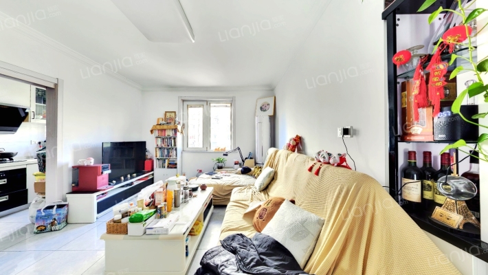 佘北家园莘泽苑二手房实景图