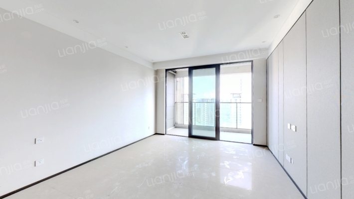 华润未来之城一期二手房实景图