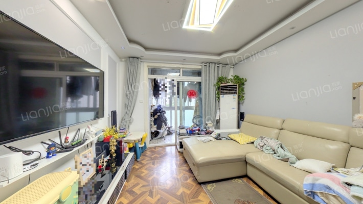 绿地新江桥城三期二手房实景图