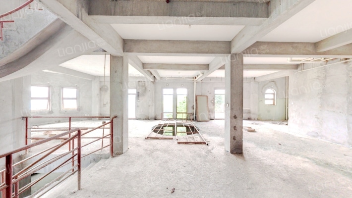 云亩天朗二期溪谷二手房实景图