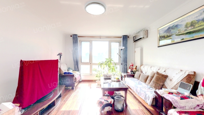 富润家园二手房实景图