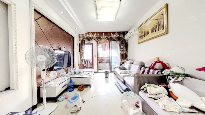 国际社区观园一期二手房实景图