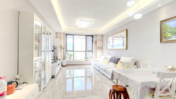 万科誉澜道二手房实景图