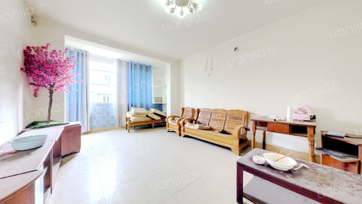 滨江苑二手房实景图