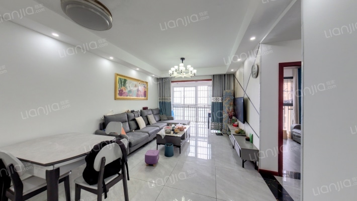 两山丽苑二手房实景图