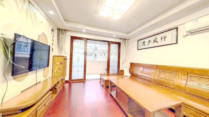 康达尔花园二期二手房实景图