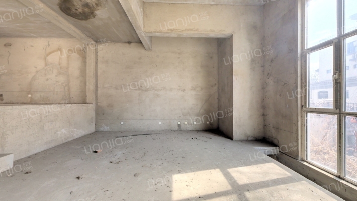 桑堤亚纳二手房实景图