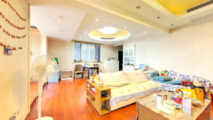 公信绿地大楼二手房实景图