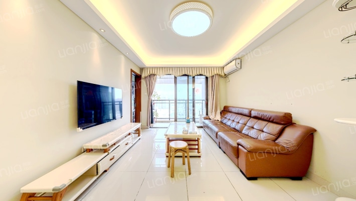 万科麓城一期二手房实景图