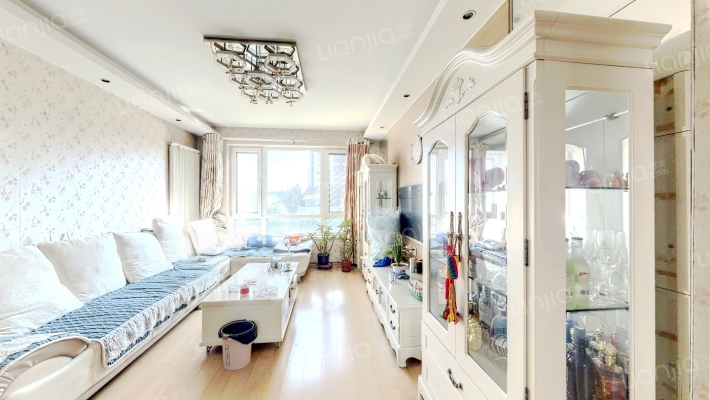 万科魅力之城兰雅苑二手房实景图