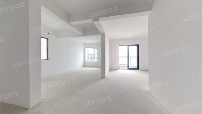 长青壹号二手房实景图