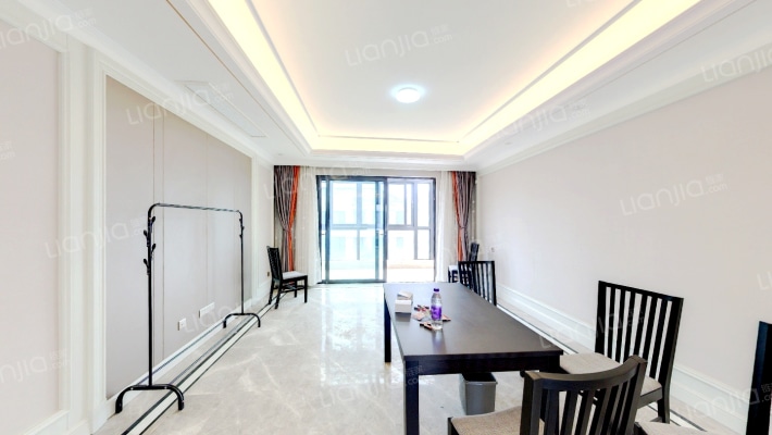 中海湖心半岛花苑二手房实景图