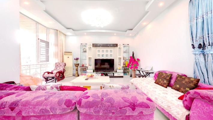 阳光假日二手房实景图