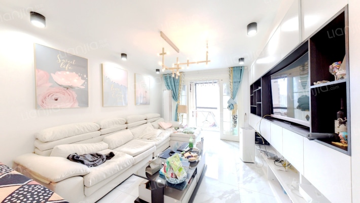 米兰小镇二手房实景图