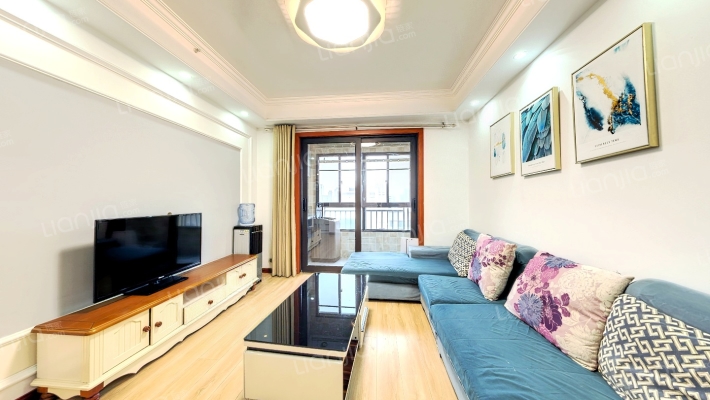 翡翠城1期二手房实景图