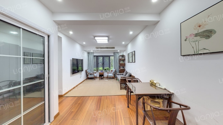 环球东方港城四期五期二手房实景图