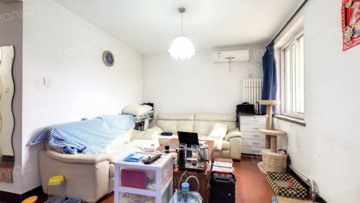 海澜中苑二手房实景图