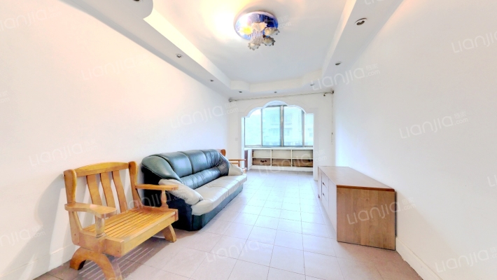 商业街65号二手房实景图