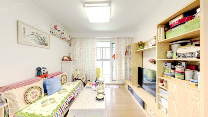 绿地时代名邸一期二手房实景图