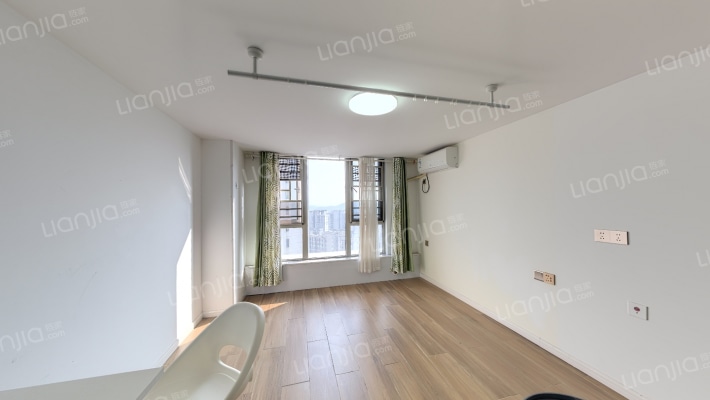 梅溪湖金茂湾二手房实景图