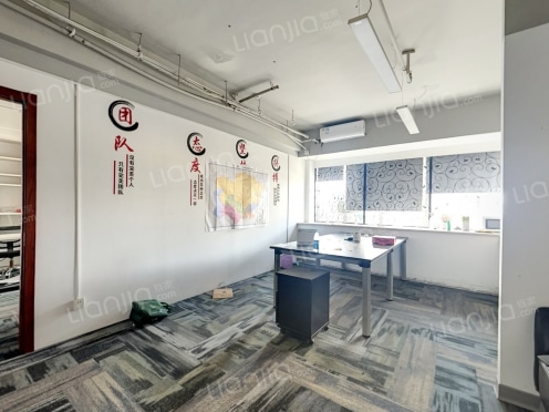 整租·宝马大厦 1室0厅 南