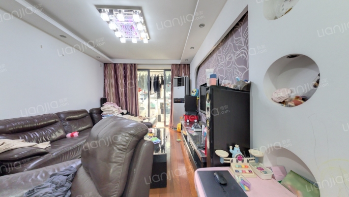 三花现代城(二期香梅苑)二手房实景图