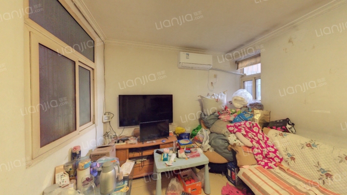 燕子山小区南区二手房实景图