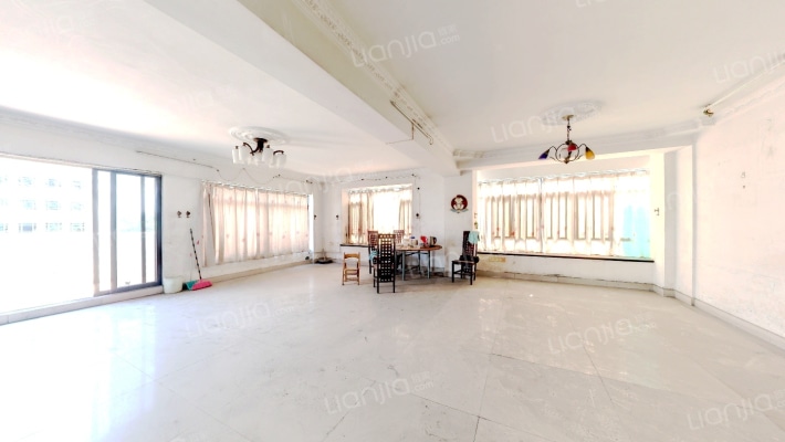 金色华庭二手房实景图