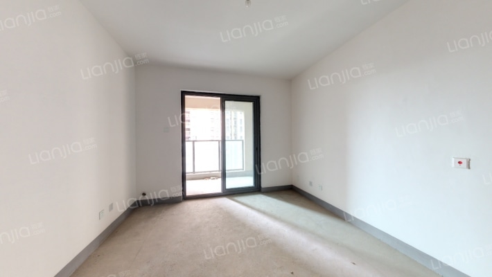 凤凰和润苑二手房实景图