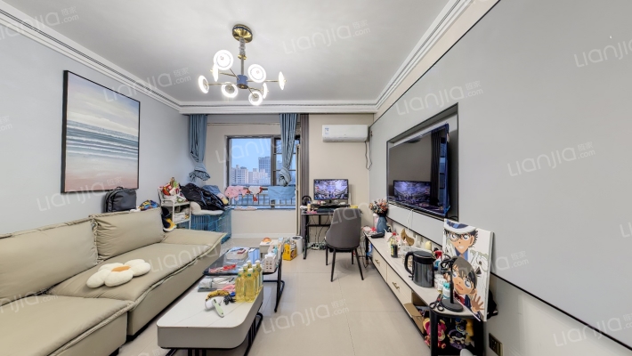 新里卢浮公馆三期二手房实景图