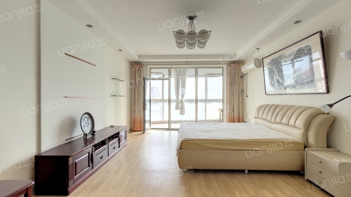 碧佛利山庄二手房实景图