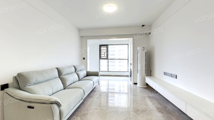 美的君兰半岛A4地块二手房实景图