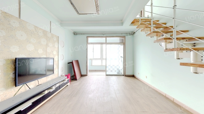 贵和华庭二手房实景图