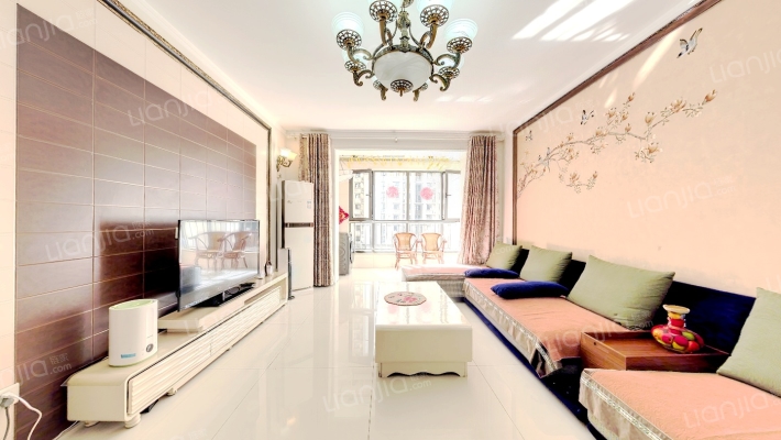 藏龙福地二手房实景图