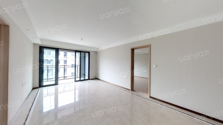 海伦堡云麓小院二手房实景图