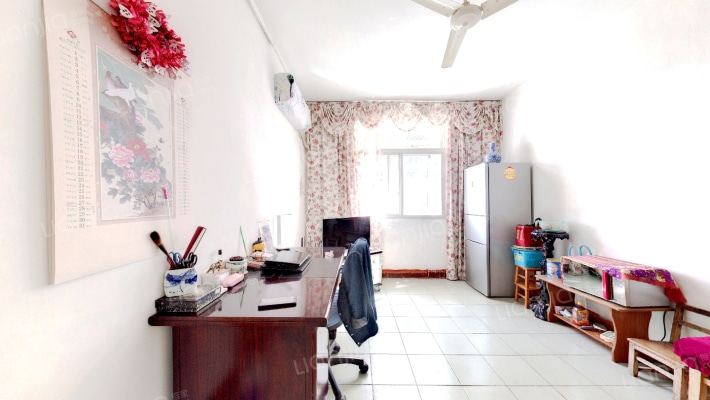 粮食二库宿舍二手房实景图