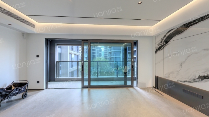 华发湾玺壹号二手房实景图