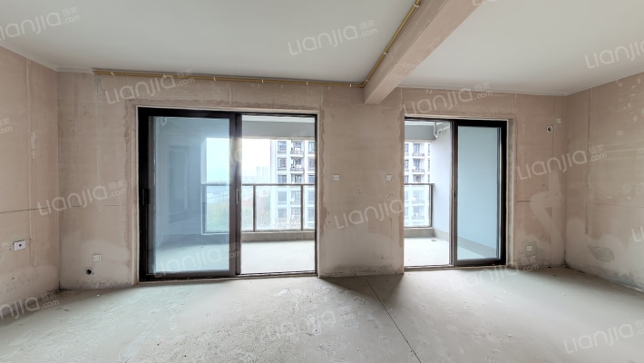 新力云映凤园二手房实景图