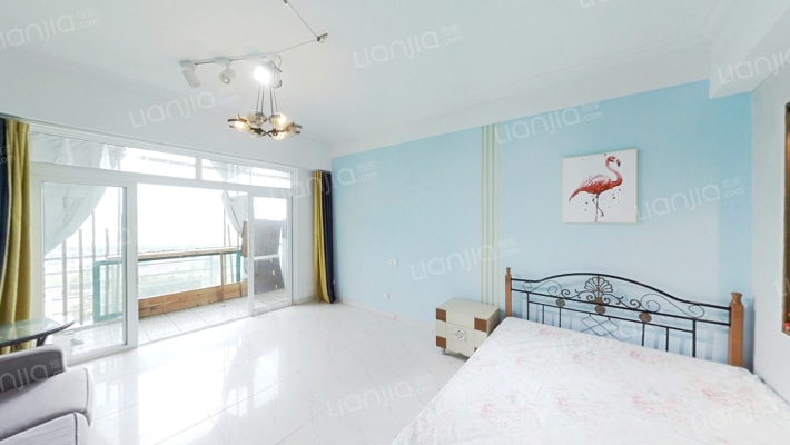 世嘉海景公寓二手房实景图