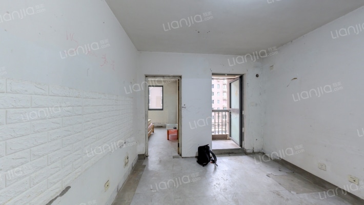 昱龙家园南区二手房实景图