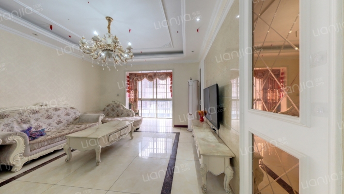 蓝色港湾一期二手房实景图