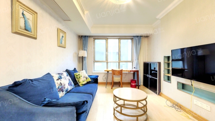 路易凯旋宫二手房实景图